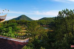 Tuyệt cảnh danh thắng Chùa Hang ở Hà Tĩnh