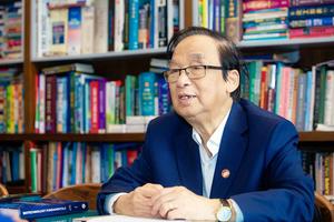 Giáo sư Nguyễn Lân Dũng nói về vai trò của AI trong quá trình học tập của học sinh