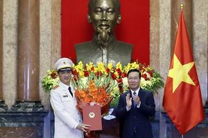 Thứ trưởng Nguyễn Duy Ngọc được thăng cấp bậc hàm Thượng tướng