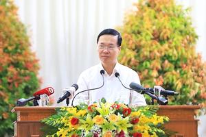 Chủ tịch nước Võ Văn Thưởng dự Lễ bàn giao 1.400 căn nhà Đại đoàn kết tại Hậu Giang