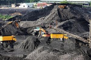 Xóa bỏ mọi rào cản để bảo đảm giá than minh bạch do thị trường quyết định