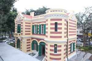 Biệt thự Pháp cổ số 49 Trần Hưng Đạo, Hà Nội thay áo mới mà...vẫn như cũ
