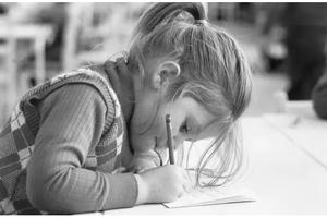 Mỹ vẫn yêu cầu trẻ em học chữ viết tay