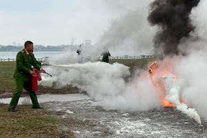 Hà Nội bắt đầu cao điểm 30 ngày bảo vệ Tết Nguyên đán