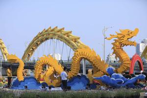 Ngắm dàn linh vật rồng độc đáo ở Đà Nẵng