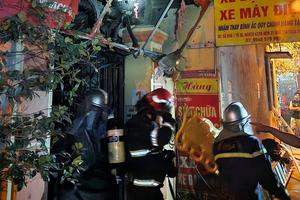 Đi xem nhà trọ ở Hà Nội, phố vừa, ngõ nhỏ, đông người ở đó