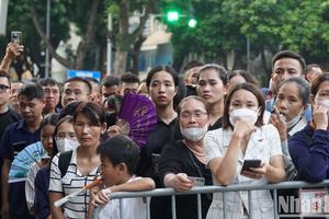 Người dân nghẹn ngào trước sự ra đi của Tổng Bí thư Nguyễn Phú Trọng