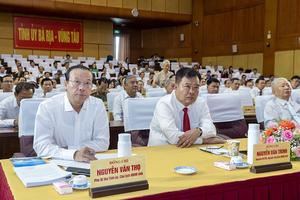 Thi hành kỷ luật 2 nguyên Chủ tịch tỉnh