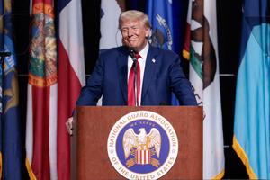 Ông Trump muốn xây dựng lá chắn tên lửa "Vòm sắt" xung quanh nước Mỹ
