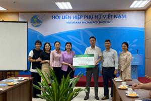 Tập đoàn Bắc Trung Nam trao tặng gần 1 tỷ đồng cho quỹ giải thưởng Nguyễn Thị Định