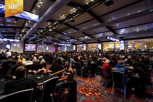 Chơi Poker thế nào là hợp pháp tại Việt Nam?