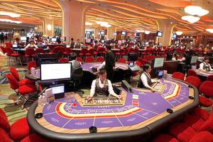 Kéo dài thời gian thí điểm cho người Việt vào chơi casino
