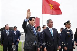 Chủ tịch nước bắt đầu chuyến thăm chính thức Peru và dự Tuần lễ Cấp cao APEC