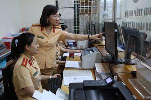 Hướng dẫn trình tự 8 bước đăng ký xe nhập khẩu qua VNeID