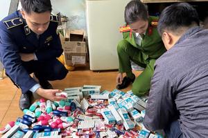 Liên tục kiểm tra phát hiện hàng lậu bán vào dịp Tết