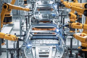 Tại sao nước Mỹ dưới thời Tổng thống Trump 2.0 tập trung vào ngành sản xuất (Manufacturing)? 