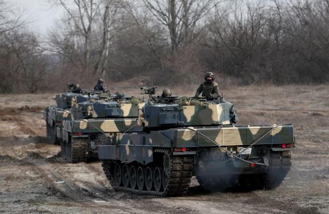 Ý, Ba Lan, Romania sẽ không triển khai quân đội tới Ukraina