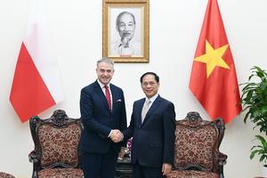 Việt Nam mong muốn tăng cường quan hệ hợp tác nhiều mặt với Ba Lan