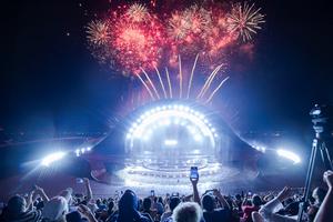 Phu Quoc Island unveils 'Kiss of the Sea', the largest multimedia show held on water in the world