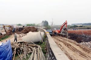 Góp ý văn kiện Đại hội XIV của Đảng: Đề cao giải pháp xây dựng hệ thống đê kè, chống sụt lún, sạt lở đất để đạt hiệu quả, an toàn