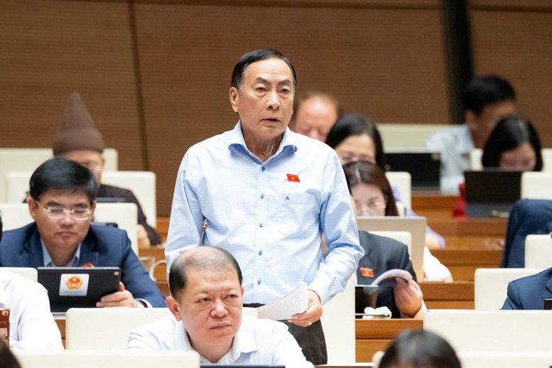 Đại biểu Quốc hội đề nghị làm rõ quyền viên chức tham gia doanh nghiệp