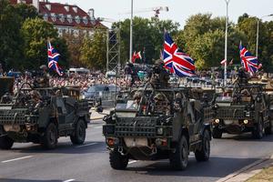 Quốc phòng Anh quốc trước nguy cơ thất bại: Một bức tranh báo động ở châu Âu