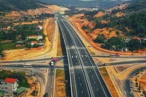 Quyết tâm đưa 4 dự án cao tốc Bắc – Nam về đích đúng kế hoạch