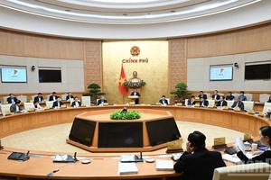 Giữ vững ổn định vĩ mô, thúc đẩy tăng trưởng và khắc phục hậu quả mưa lũ