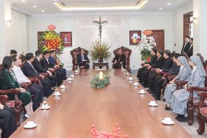 Tôn giáo đóng góp quan trọng vào thành tựu chung của đất nước