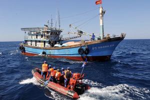 Thủ tướng yêu cầu “tuyên chiến” quyết liệt với khai thác hải sản bất hợp pháp (IUU)