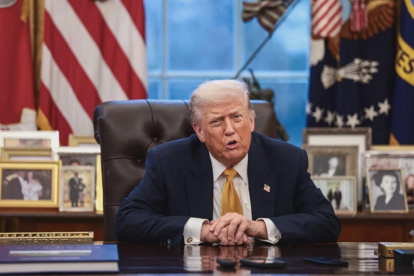 Tổng thống Trump mâu thuẫn với Đảng Cộng hoà