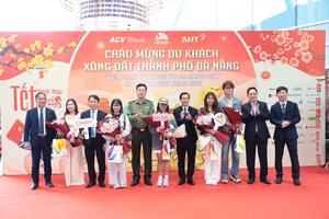 Khai Xuân Bính Ngọ 2026 - Chạm về nguyên bản cùng du khách đầu tiên xông đất Đà Nẵng