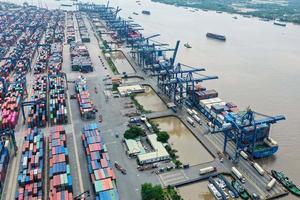 Căng thẳng Trung Đông gia tăng: Bộ Công Thương yêu cầu doanh nghiệp đa dạng hóa nguồn cung, thị trường