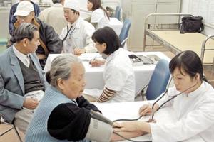 Ban hành kế hoạch triển khai Nghị quyết về chăm sóc sức khỏe nhân dân