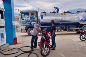 Giảm mạnh thuế nhập khẩu xăng dầu xuống 0% để ổn định thị trường