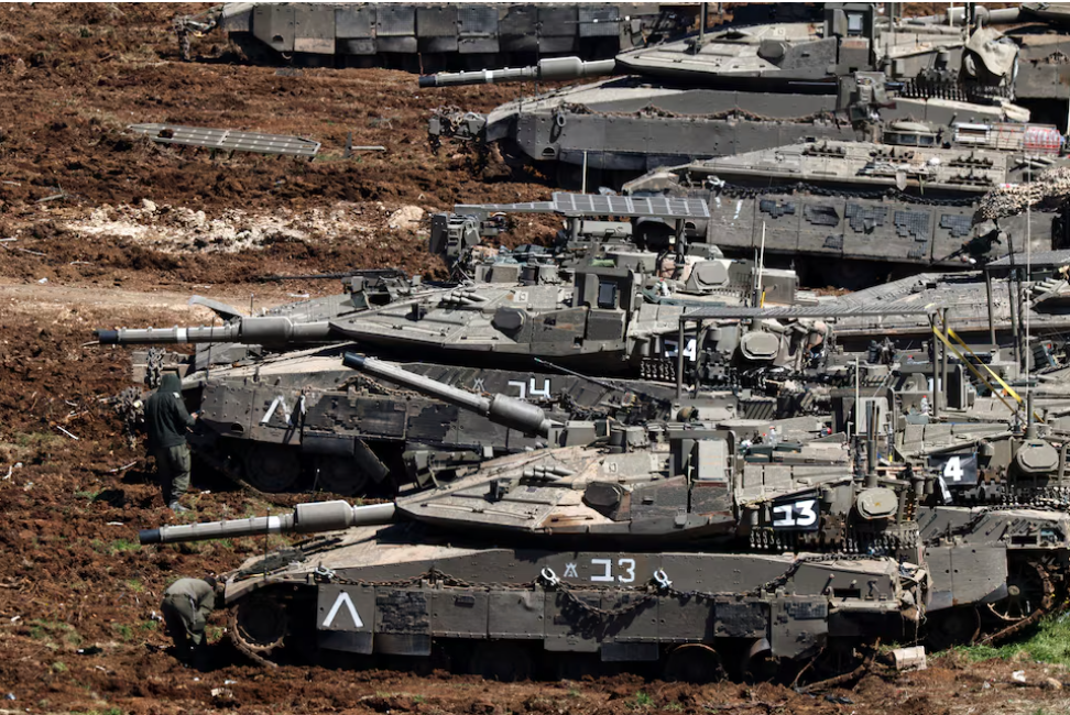 Israel mở rộng tấn công Lebanon sau loạt rocket của Hezbollah