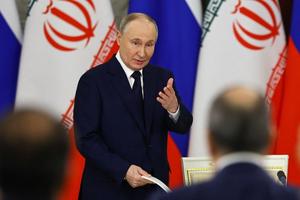 Tổng thống Nga Putin khẳng định lập trường kiên định ủng hộ Iran