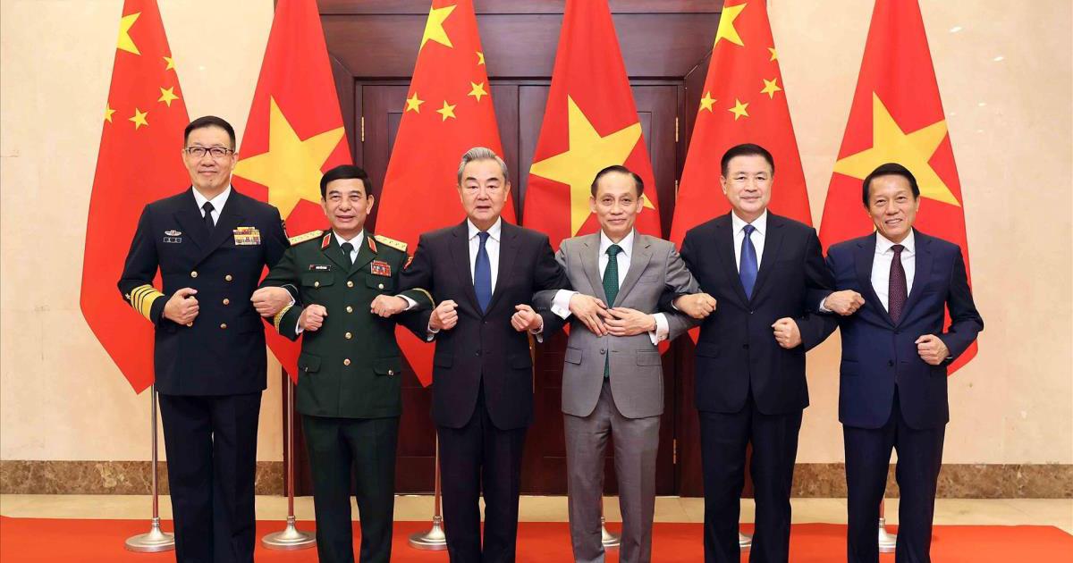 Việt Nam và Trung Quốc tăng cường hợp tác song phương giữa biến động toàn cầu