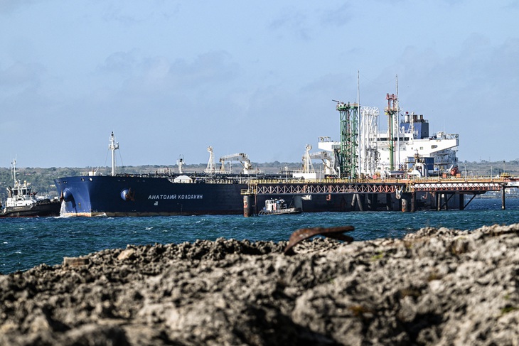 Nga chuẩn bị gửi tàu dầu thứ hai đến Cuba, khẳng định sẽ không bỏ rơi Cuba trong giai đoạn khó khăn