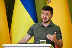 Tổng thống Volodymyr Zelenskyy tuyến bố Ukraina đang nắm thế chủ động trên chiến trường