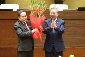 Chủ tịch Quốc hội Trần Thanh Mẫn: ‘Nguyện cống hiến hết sức mình, phụng sự Tổ quốc, phục vụ nhân dân’