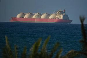 Quân đội Mỹ tuyên bố kiểm soát tất cả cảng vùng vịnh của Iran