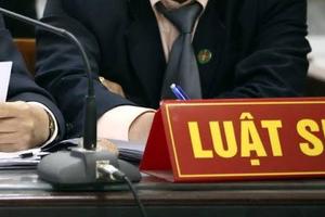 Cần xem xét lại quy định về thẩm quyền tước chứng chỉ hành nghề luật sư ở cấp xã