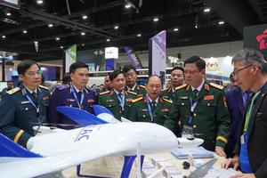 Việt Nam tham dự triển lãm Quốc phòng châu Á tại Malaysia