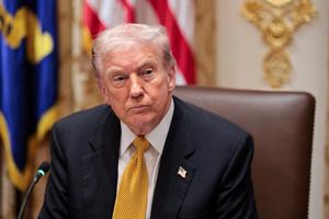 Tổng thống Trump gia hạn lệnh ngừng bắn, phản ứng của Iran