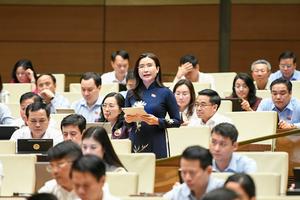 Không để thế hệ trẻ bị "tổn thương" và "thua ngay trên sân nhà" khi phát triển văn hóa